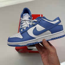 Lade das Bild in den Galerie-Viewer, Nike Dunk Low Polar Blue
