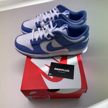 Lade das Bild in den Galerie-Viewer, Nike Dunk Low Polar Blue
