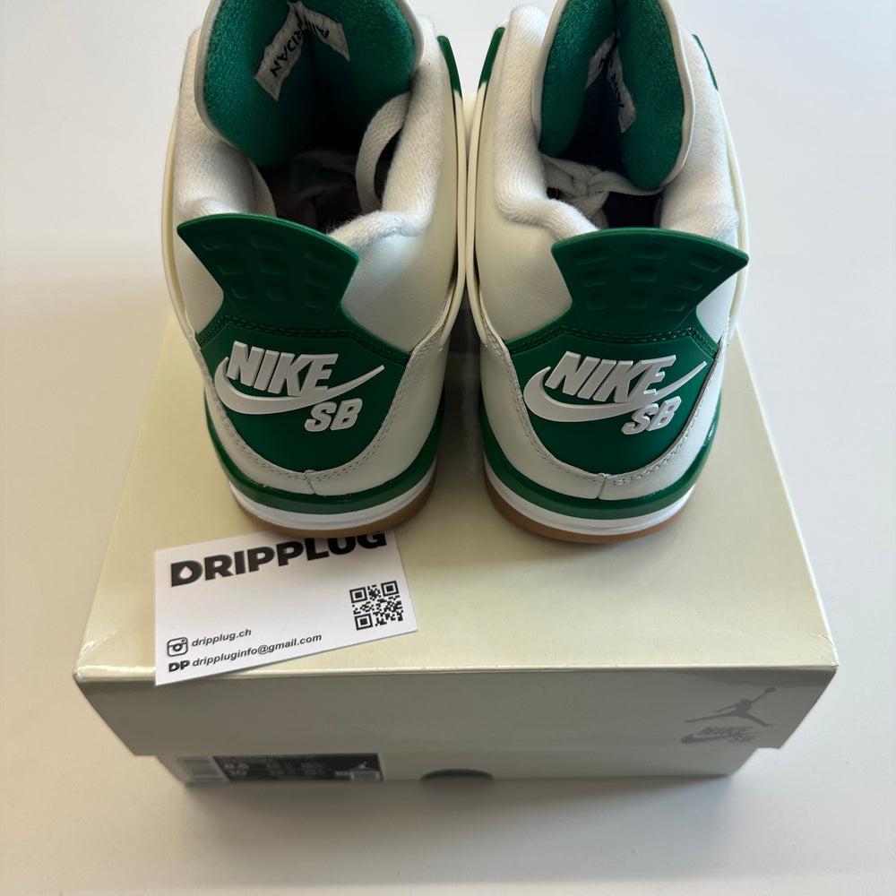 Air Jordan 4 SB Pine Green