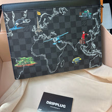 Lade das Bild in den Galerie-Viewer, Louis Vuitton Pochette Voyage Damier Graphite Map MM Grey/Black
