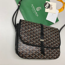 Lade das Bild in den Galerie-Viewer, Goyard Belvedere Messenger Bag mm in Black
