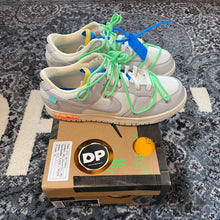 Load image into Gallery viewer, Nike Dunk Off White Lot 26

