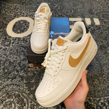 Load image into Gallery viewer, Nike Air Force 1 Swoosh Pack White Vachetta Tan

