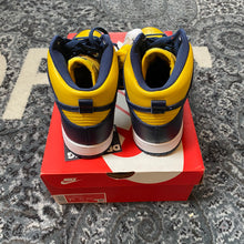 Load image into Gallery viewer, Nike Dunk High Michigan
