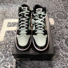 Lade das Bild in den Galerie-Viewer, Nike Dunk High SE All Star
