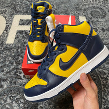 Load image into Gallery viewer, Nike Dunk High Michigan
