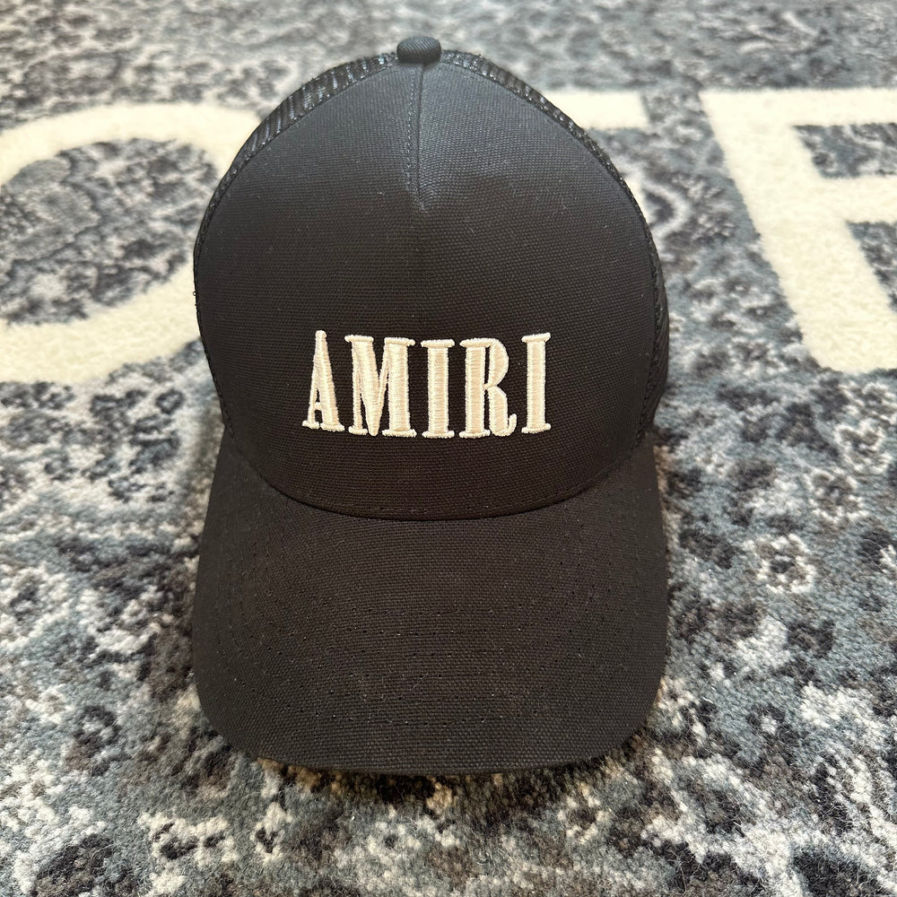 Chapeau camionneur Amiri Logo